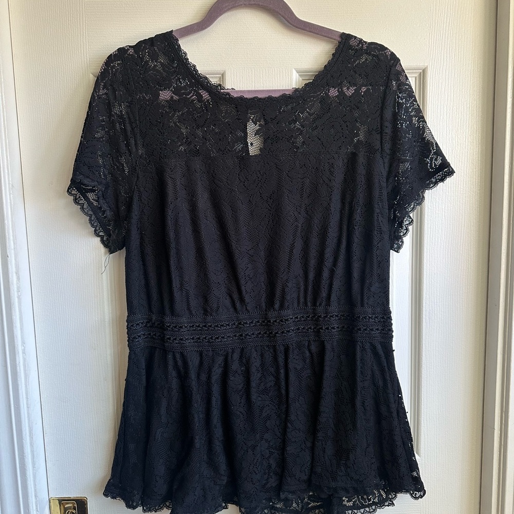GUC Torrid Black Lace Blouse